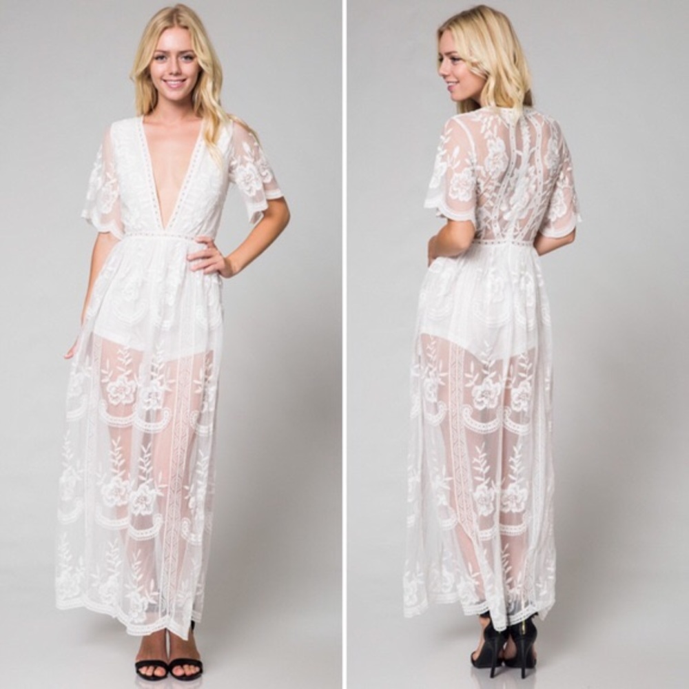 Honey Punch Lace Maxi Dress in White - Picture 2 of 5